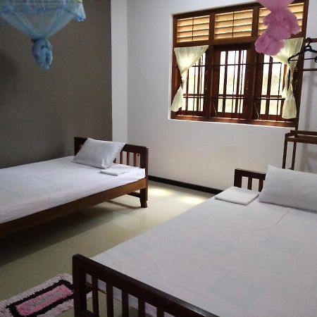 Hotel Sunny Side 89 Galle Exterior foto
